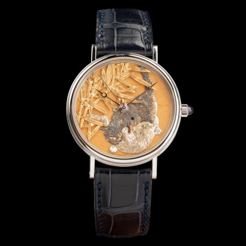 Mao Die Tu Gold Microcarving Wristwatch