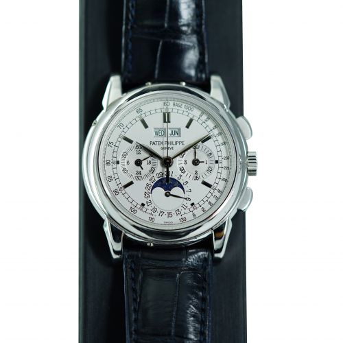 Patek Philippe Calatrava Ref. 5970G-001