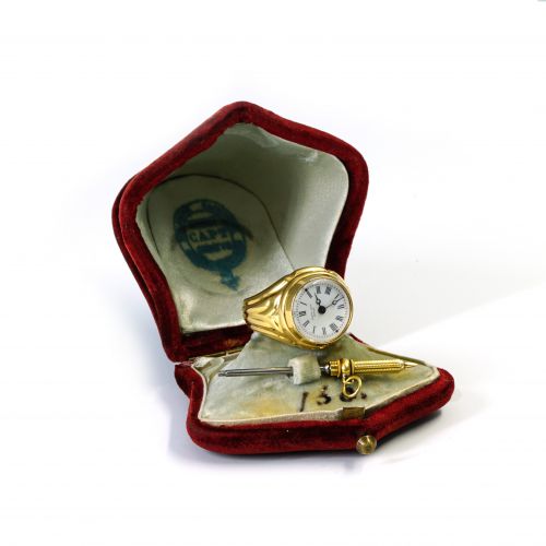 二十世紀黃金戒指錶
